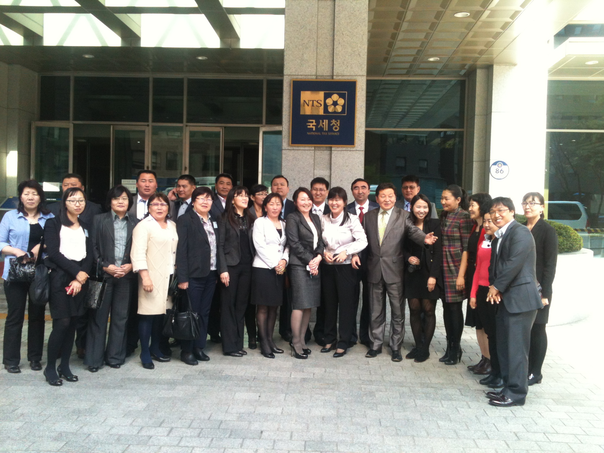 Mongolian local budget officials visit the NTS 이미지 1